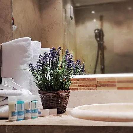 Apolonia Resort 4*