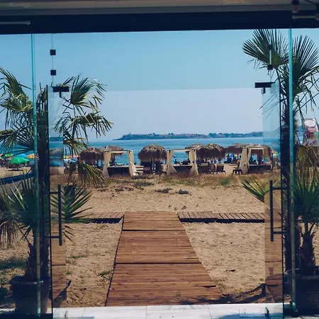 Apolonia Resort 4*