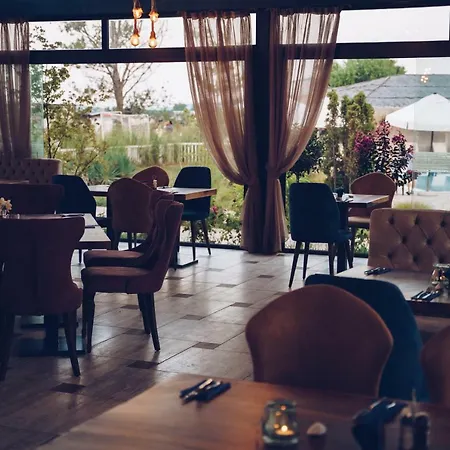 Üdülőközpont Apolonia 4*