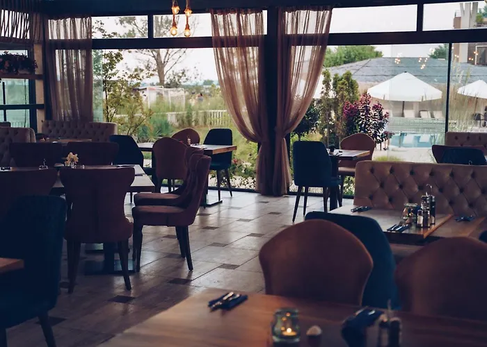 度假村 阿波罗尼亚度假公寓式酒店 4*